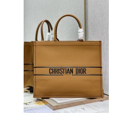 디올 DIOR book tote 북 토트 백