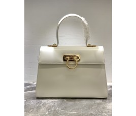 페레가모 Ferragamo 탑 핸들 켈리 백